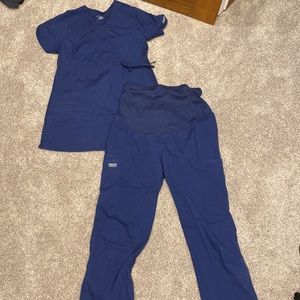 Cherokee Maternity Scrub Set